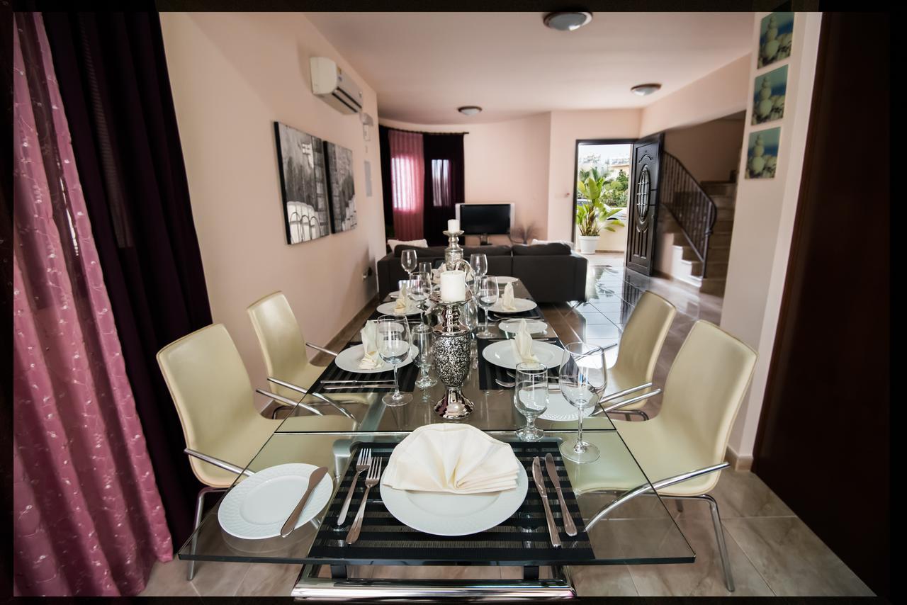 Luxury Villa Regina Protarász Kültér fotó